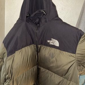 North face brown and black winter puffer coat